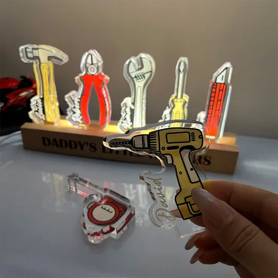 Kişiselleştirilmiş 3D Babanın Küçük Yardımcıları Lambası, Dekoru