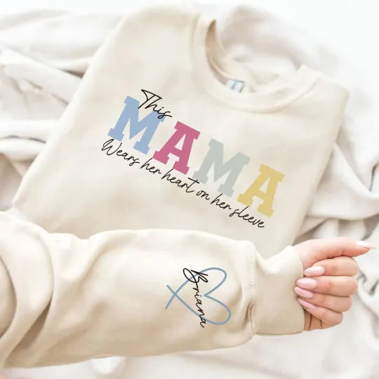 Kolunda Çocuk İsimleri Yazılı Özelleştirilebilir Anne Sweatshirt
